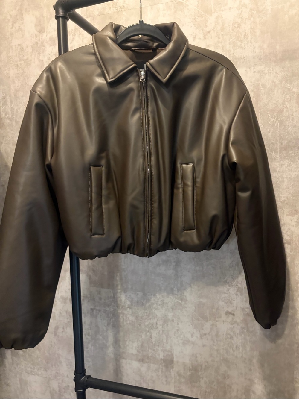ALO Yoga Faux Leather Cropped Premier Bomber - Espresso